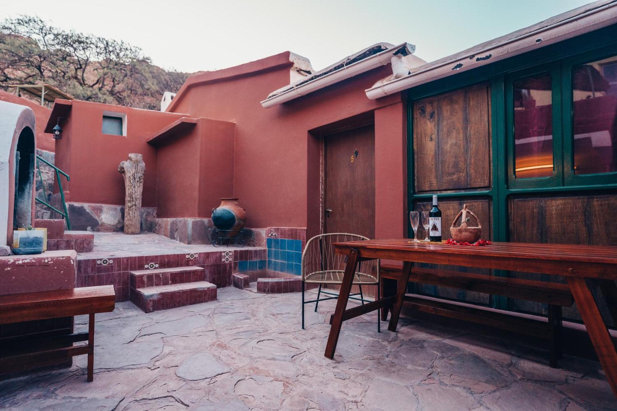 Hotel Cactus Cerro Purmamarca Exterior photo